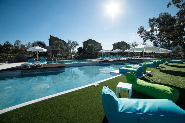 Pool 58 of 80