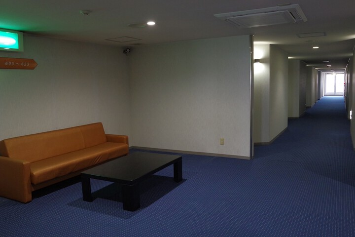 Ballroom/Hall 30 of 44