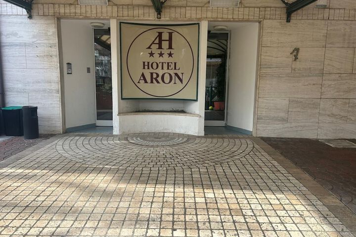 Hotel 73 of 80