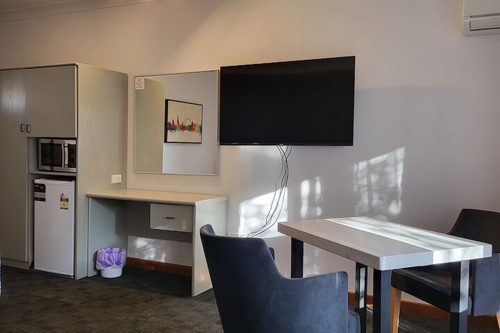 Room 30 of 78
