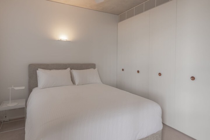 Room 15 of 79