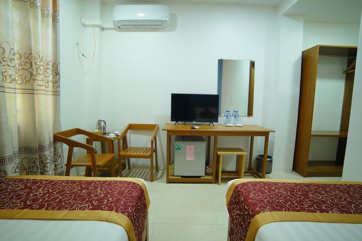 Room 5 of 21