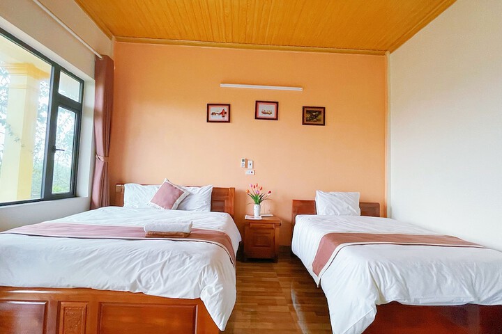 Room 12 of 64