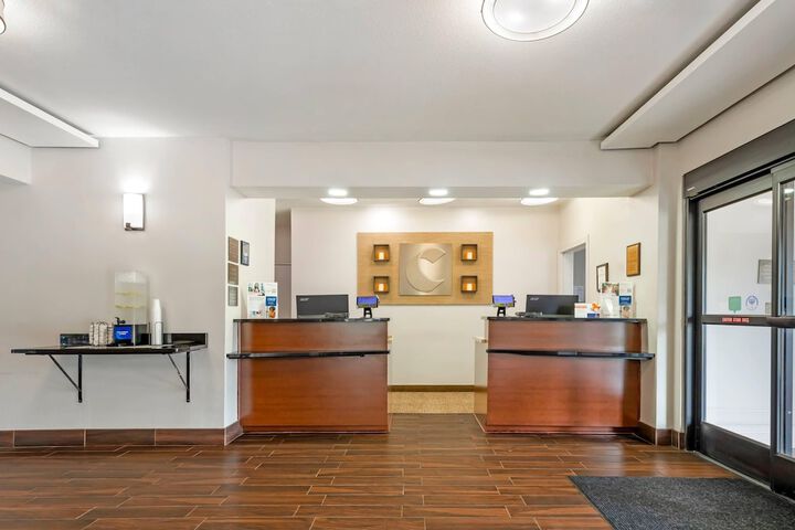 Guest Lobby