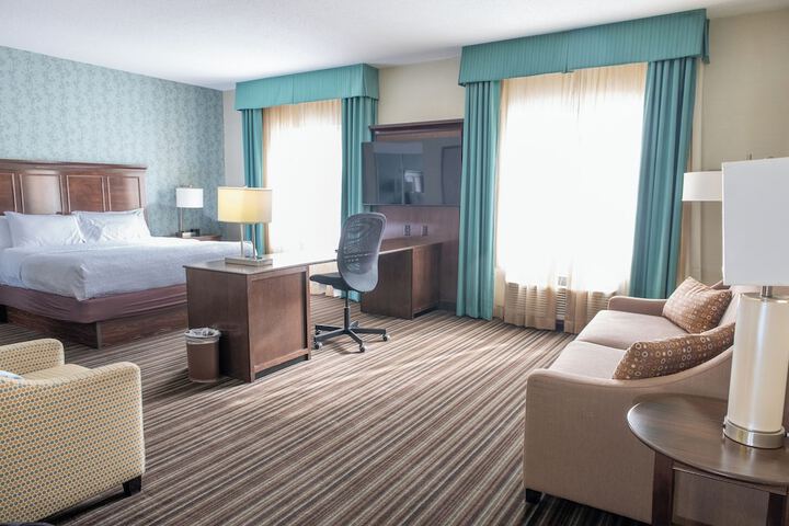 Room 12 of 43