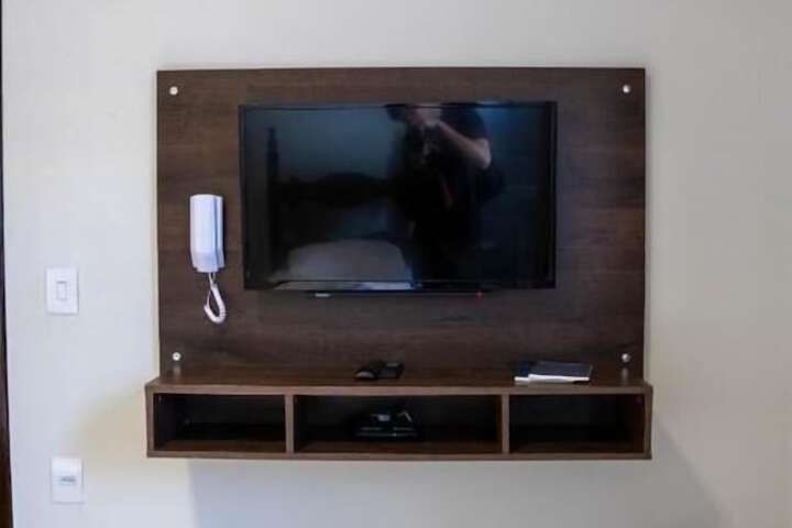Room 28 of 115