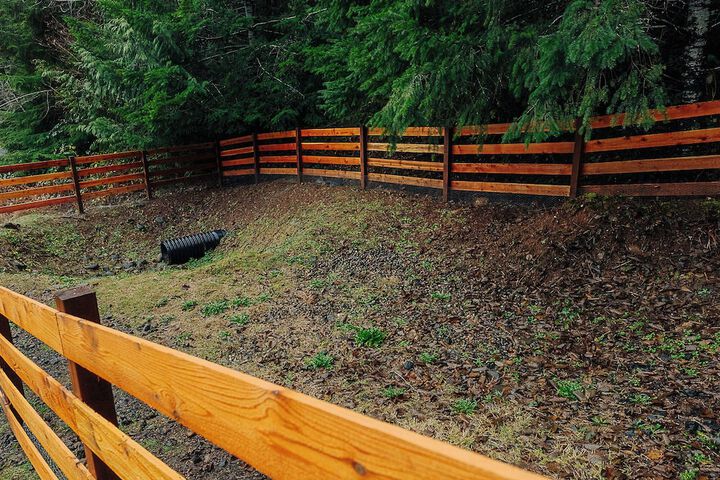 Property Grounds 37 of 46