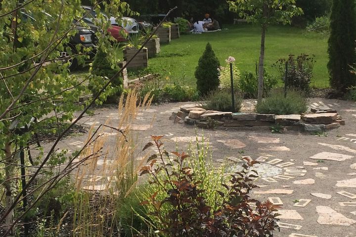Property Grounds 38 of 45