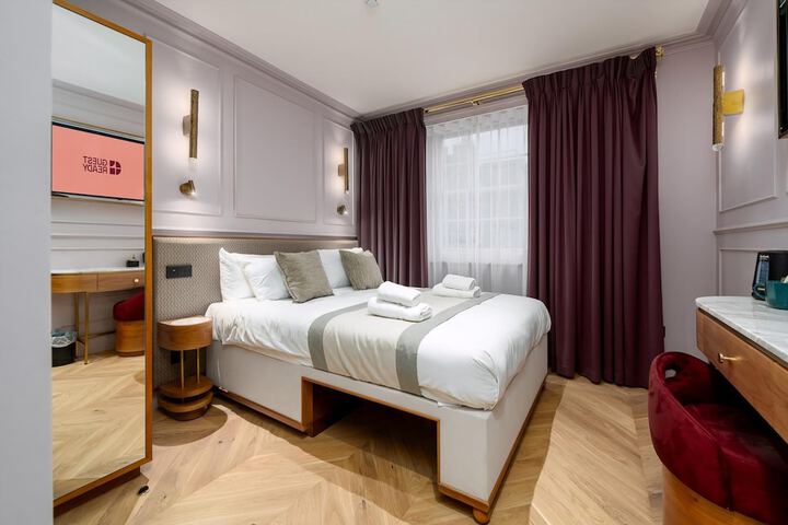 Room 28 of 280
