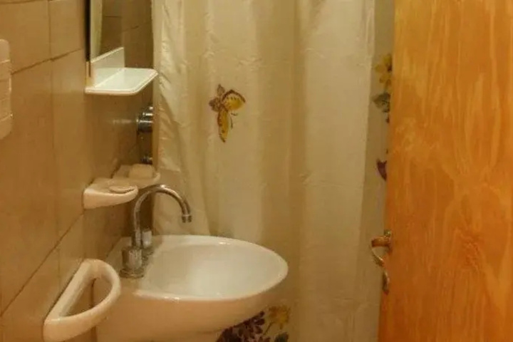 Room 7 of 22