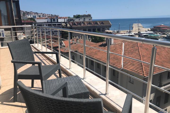 Terrace/Patio 43 of 44