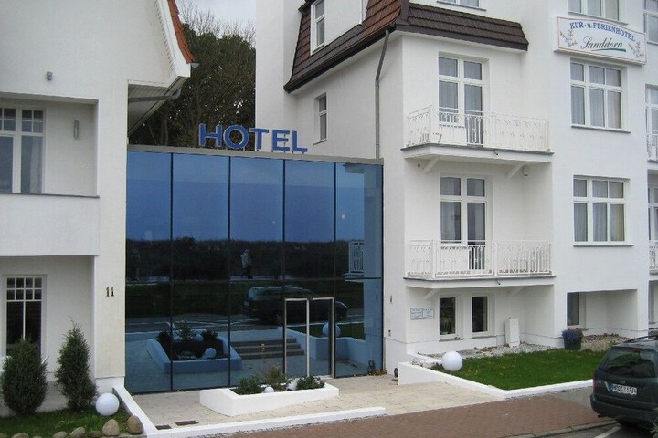 Hotel 27 of 29