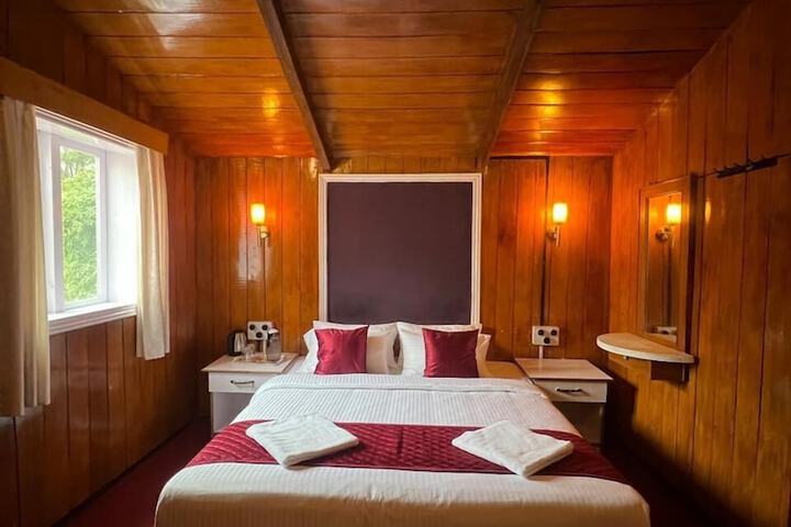 Room 10 of 41