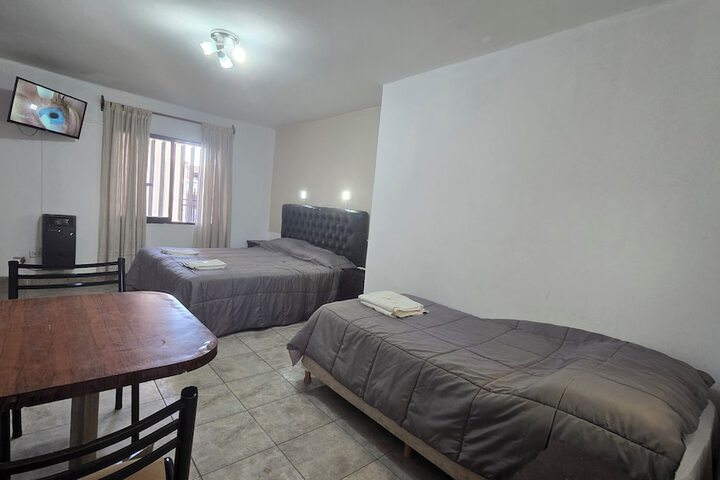 Room 2 of 25