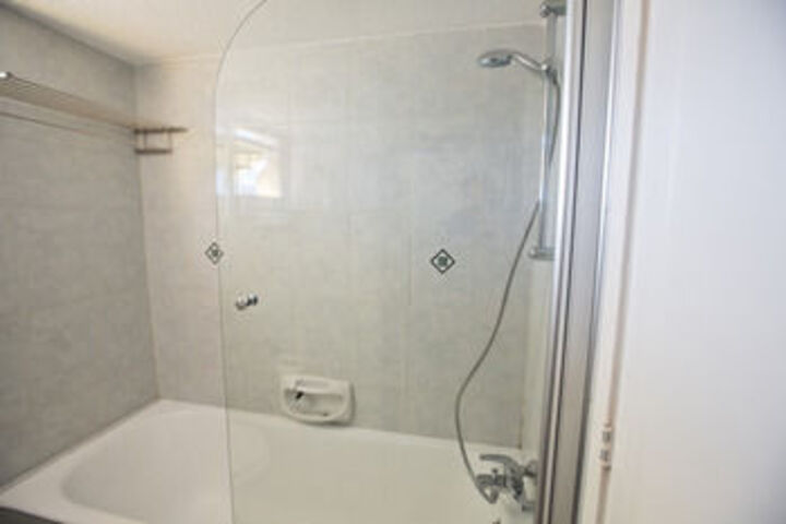 Room 3 of 25