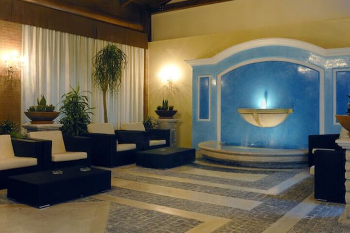 Lobby Photos