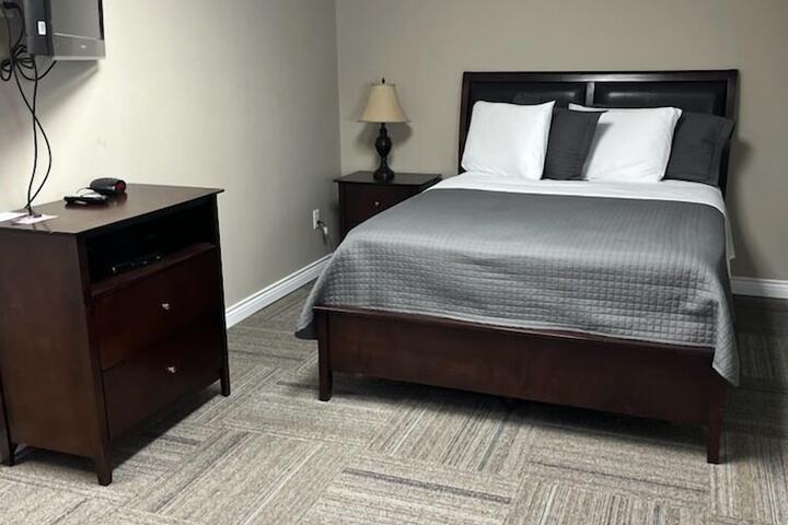 Room 3 of 19
