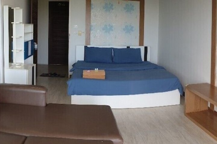 Room 155 of 263