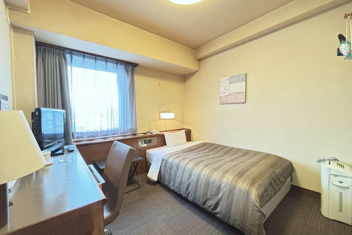 Room 5 of 29