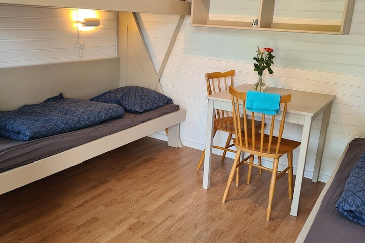 Room 42 of 110