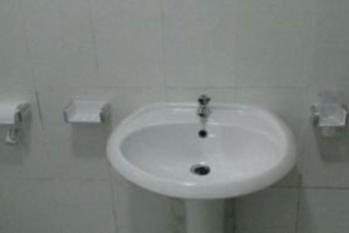 Room 2 of 19