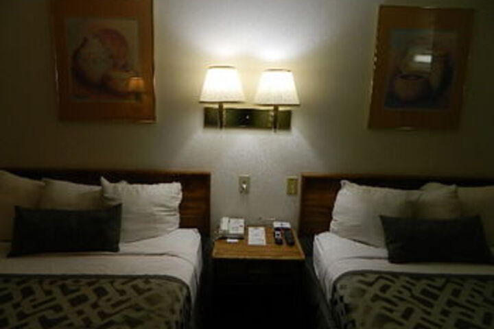 Room 34 of 57