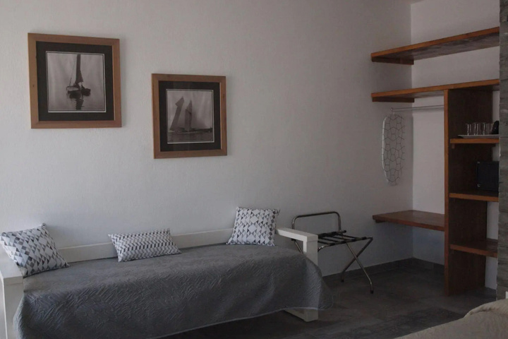 Fraskoulas Rooms Agios Stefanos