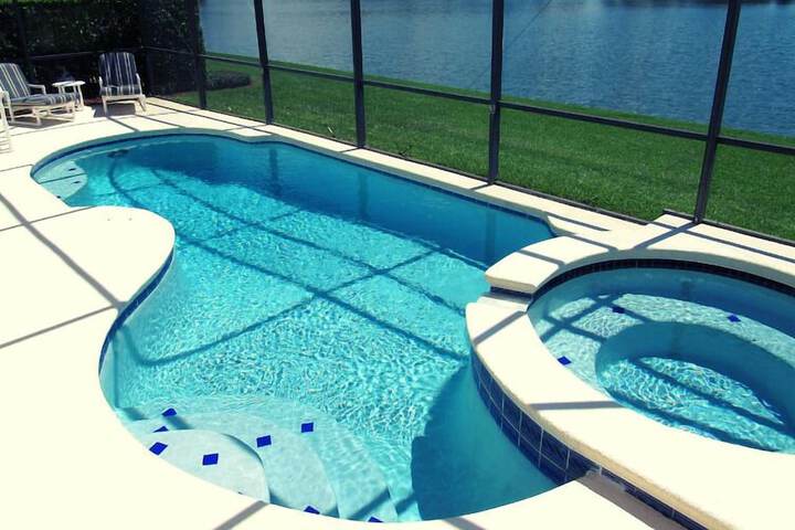 Pool 17 of 35
