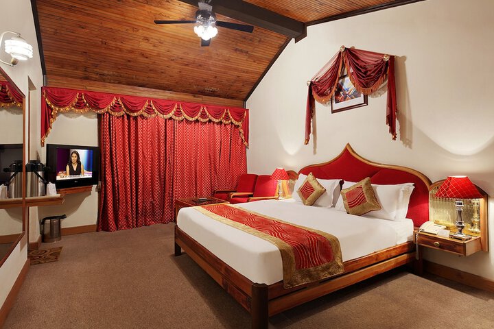 Room 8 of 54