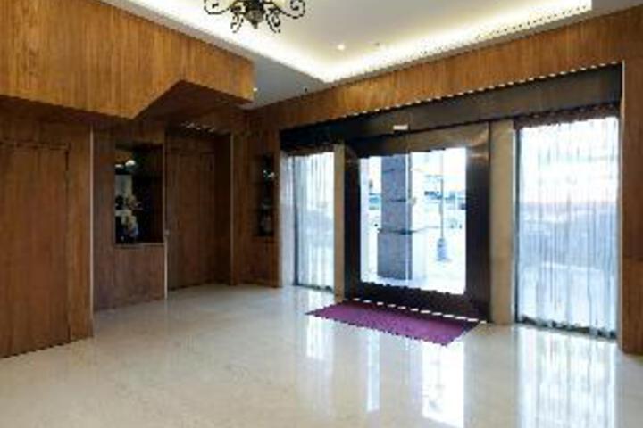 Lobby Photos