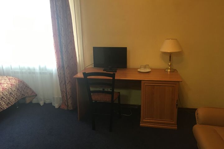 Room 24 of 54