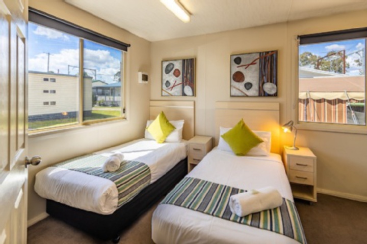 Room 215 of 611
