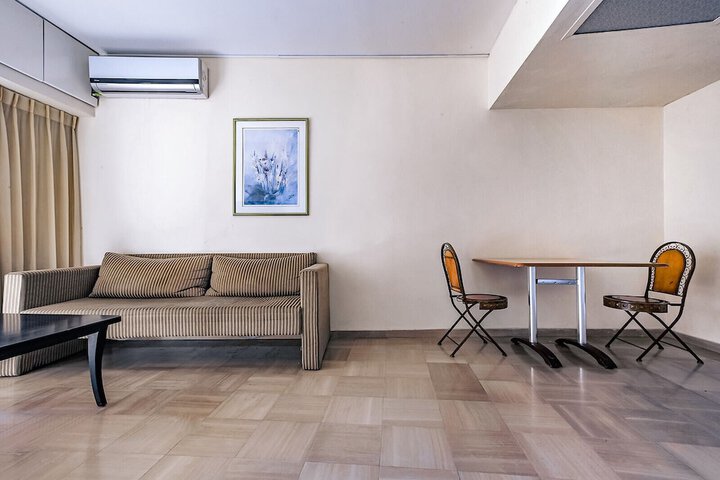 Room 55 of 104