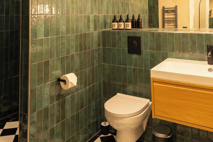 Room 109 of 147