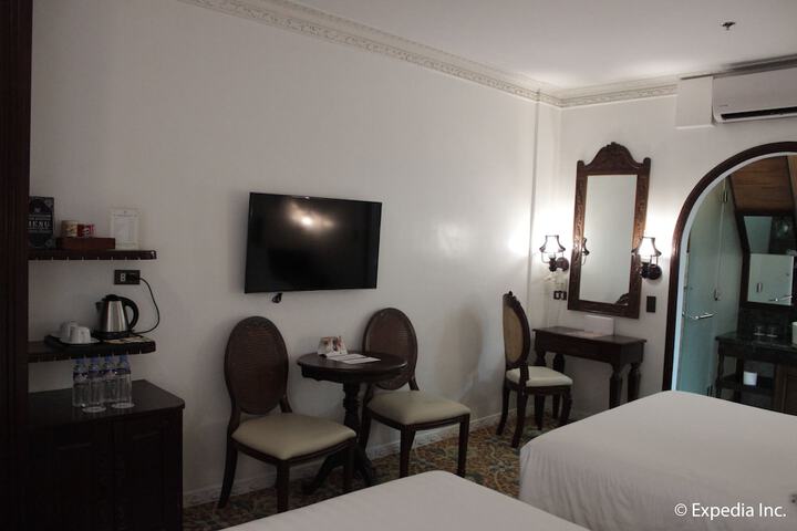 Room 16 of 131