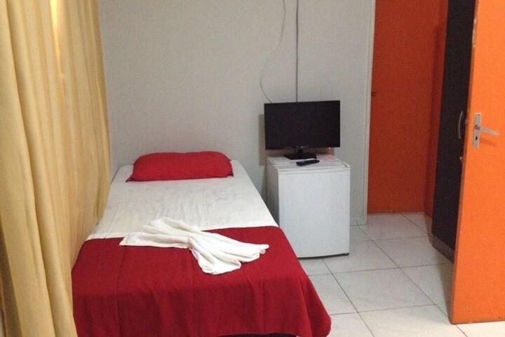 Room 6 of 23