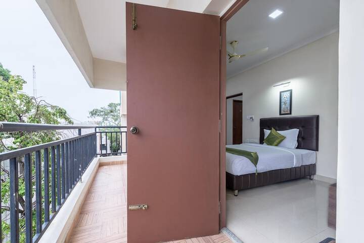Room 16 of 32