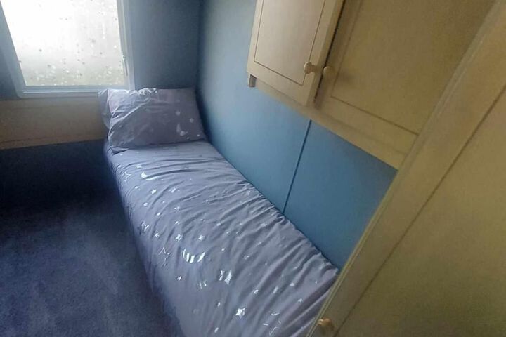 Room 5 of 20