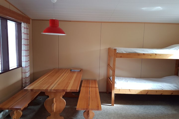 Room 13 of 42