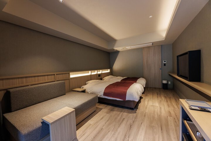 Room 15 of 75
