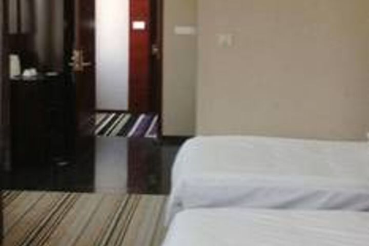 Room 38 of 52