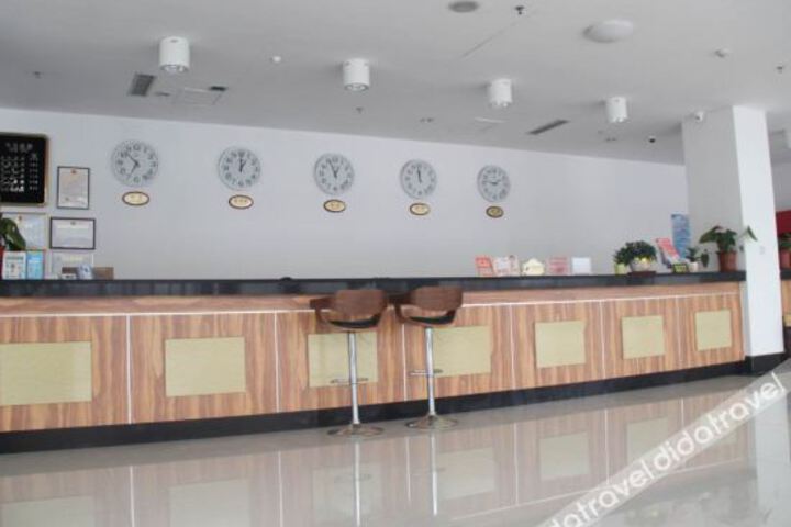 Hotel Interior 15 of 29