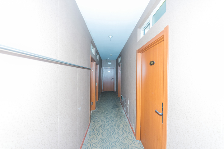 Hotel Interior 10 of 37