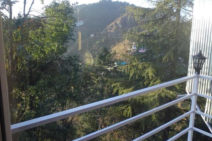 Shiku Glamping Stays