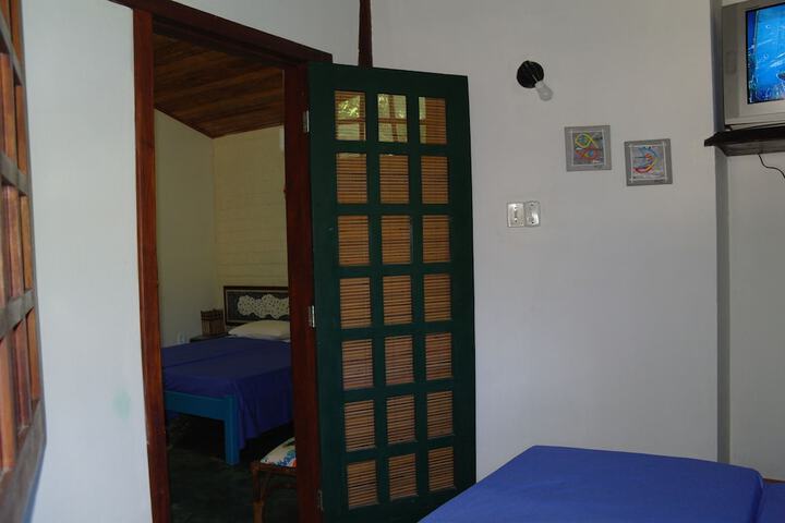 Room 8 of 31
