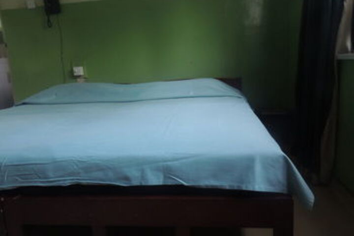 Room 3 of 9