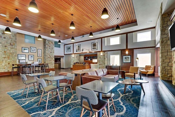 Hotel Interior 12 of 60