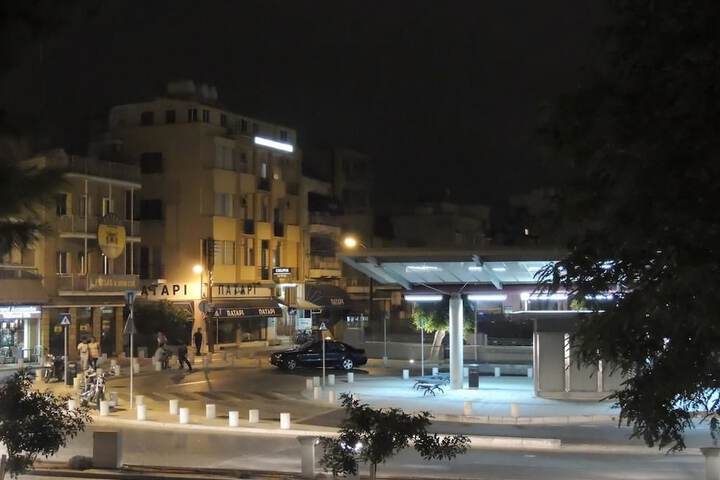 Delphi Hotel