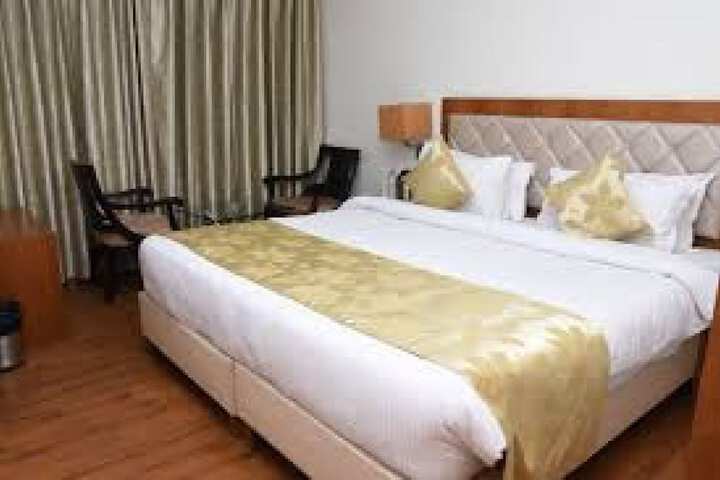 Room 8 of 46