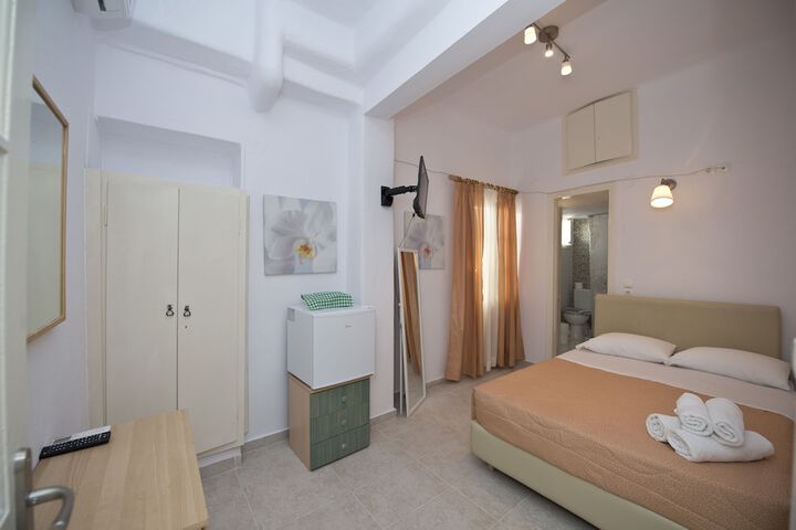 Room 7 of 36